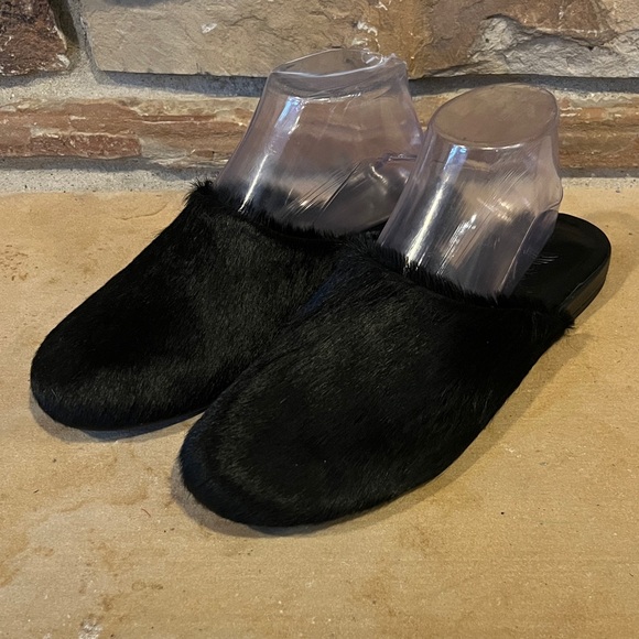 Ancient Greek Sandals The Slipper Black Calf Hair Mule Flats - Picture 1 of 7